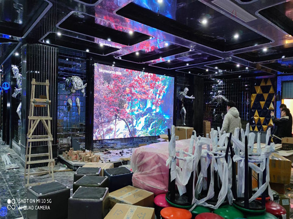 唐县室内P2.5全彩显示屏